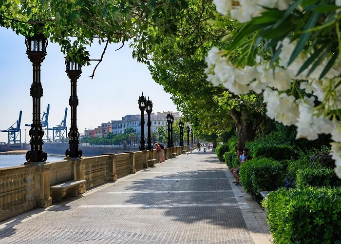 El Consejero De Indias Free Parking By Cadiz4rentals